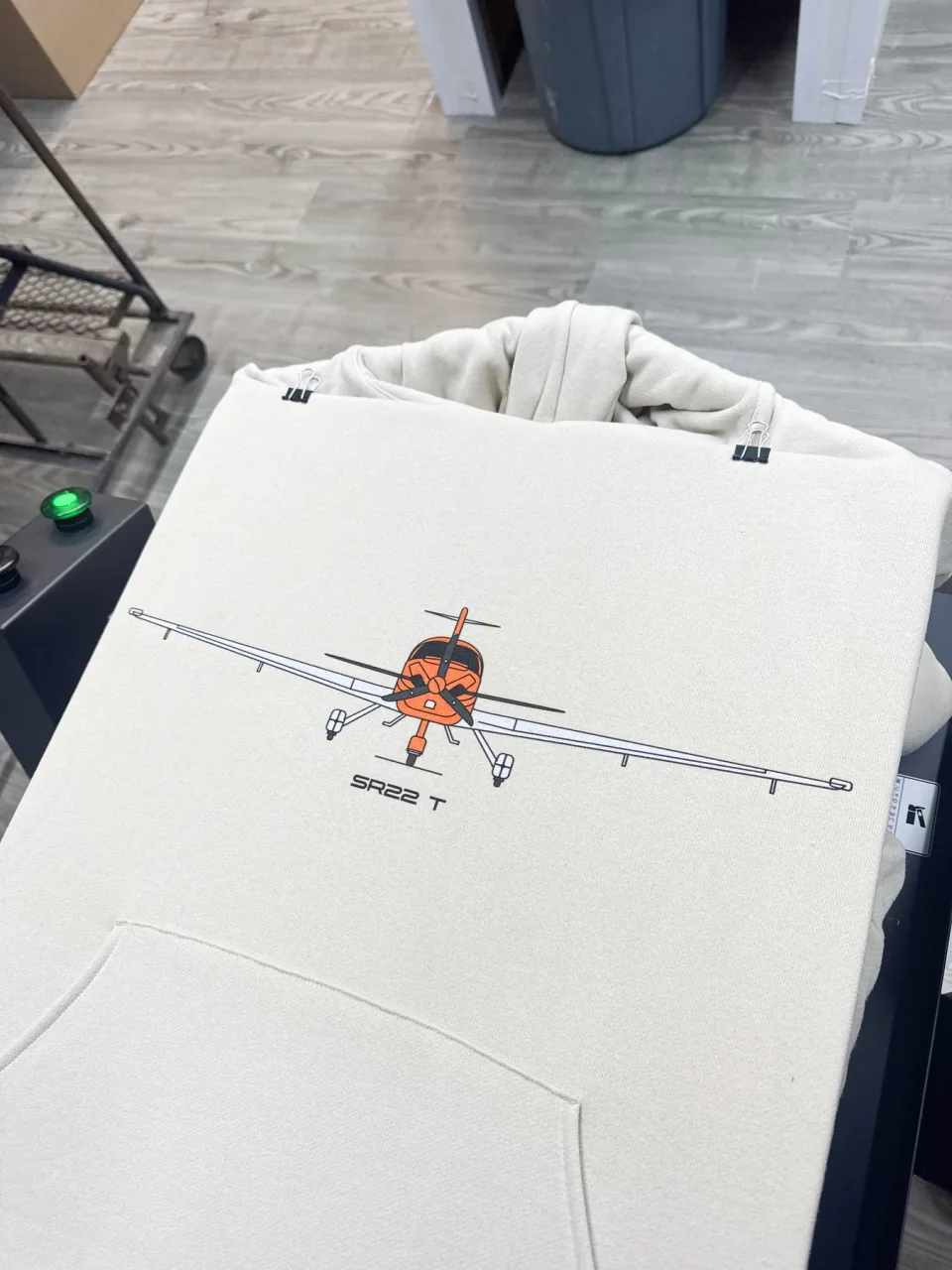 Actual Cirrus SR22T chest print